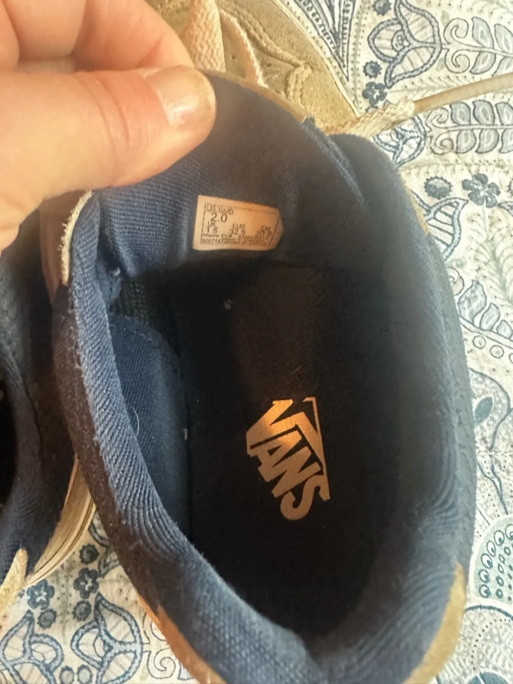 Vans - Picture 5 of 5